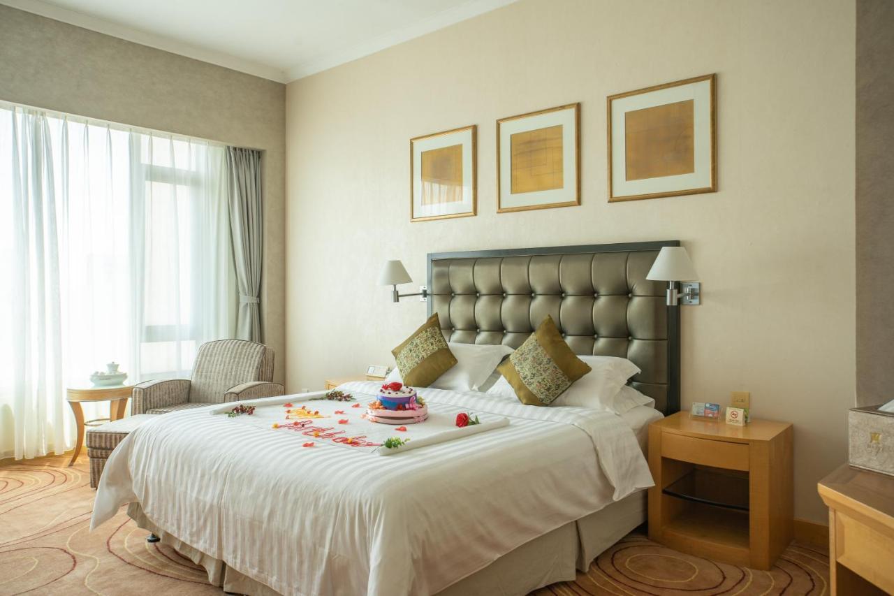 Shantou Junhua Haiyi Hotel Exterior photo