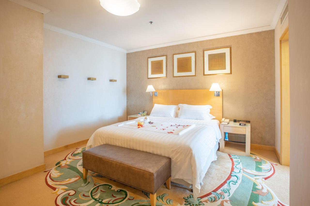 Shantou Junhua Haiyi Hotel Exterior photo