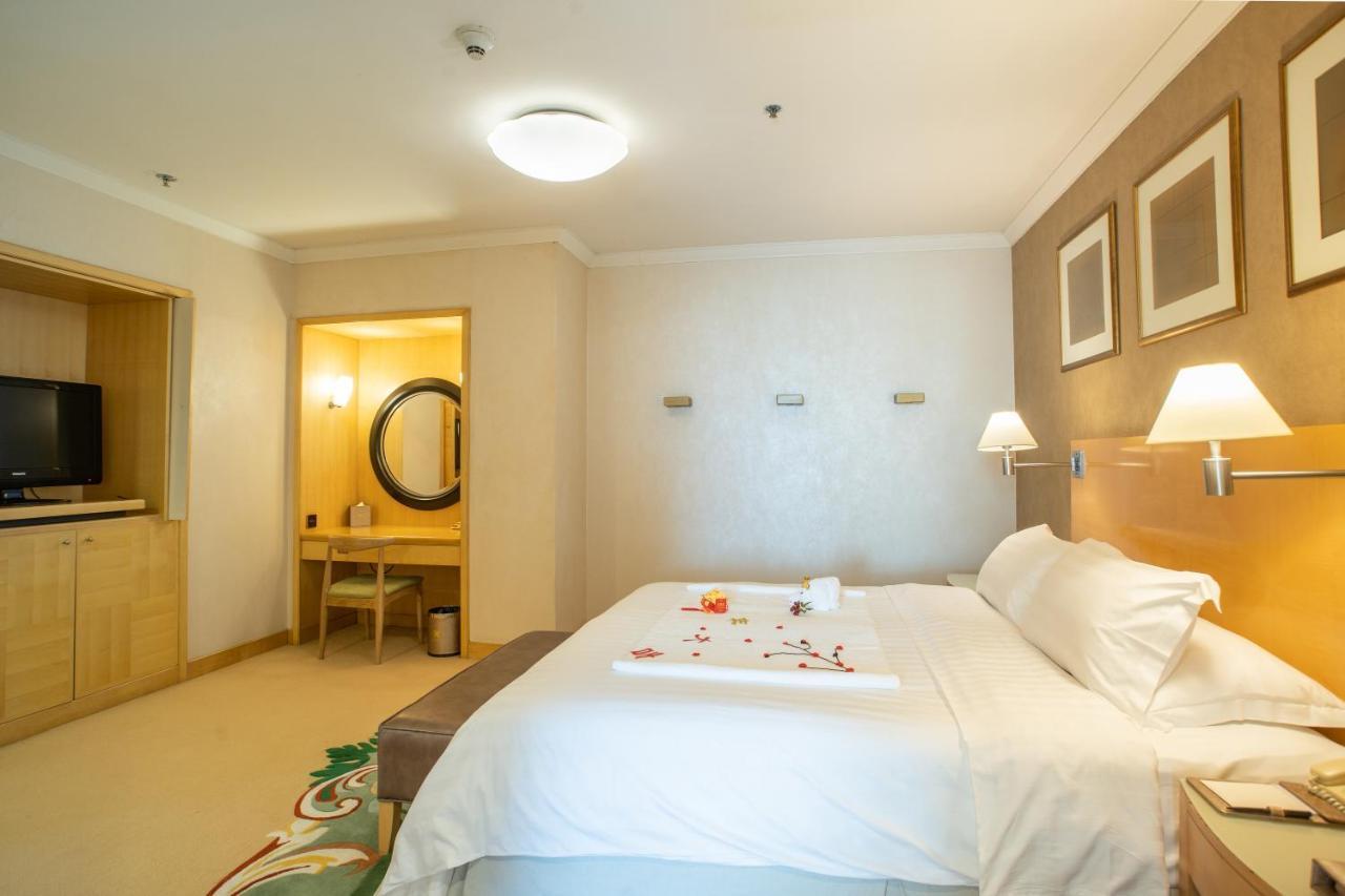 Shantou Junhua Haiyi Hotel Exterior photo