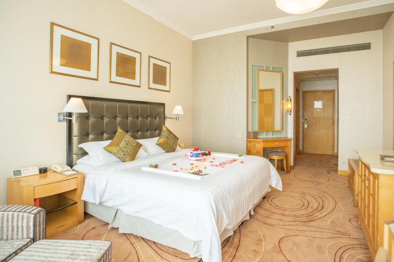Shantou Junhua Haiyi Hotel Exterior photo