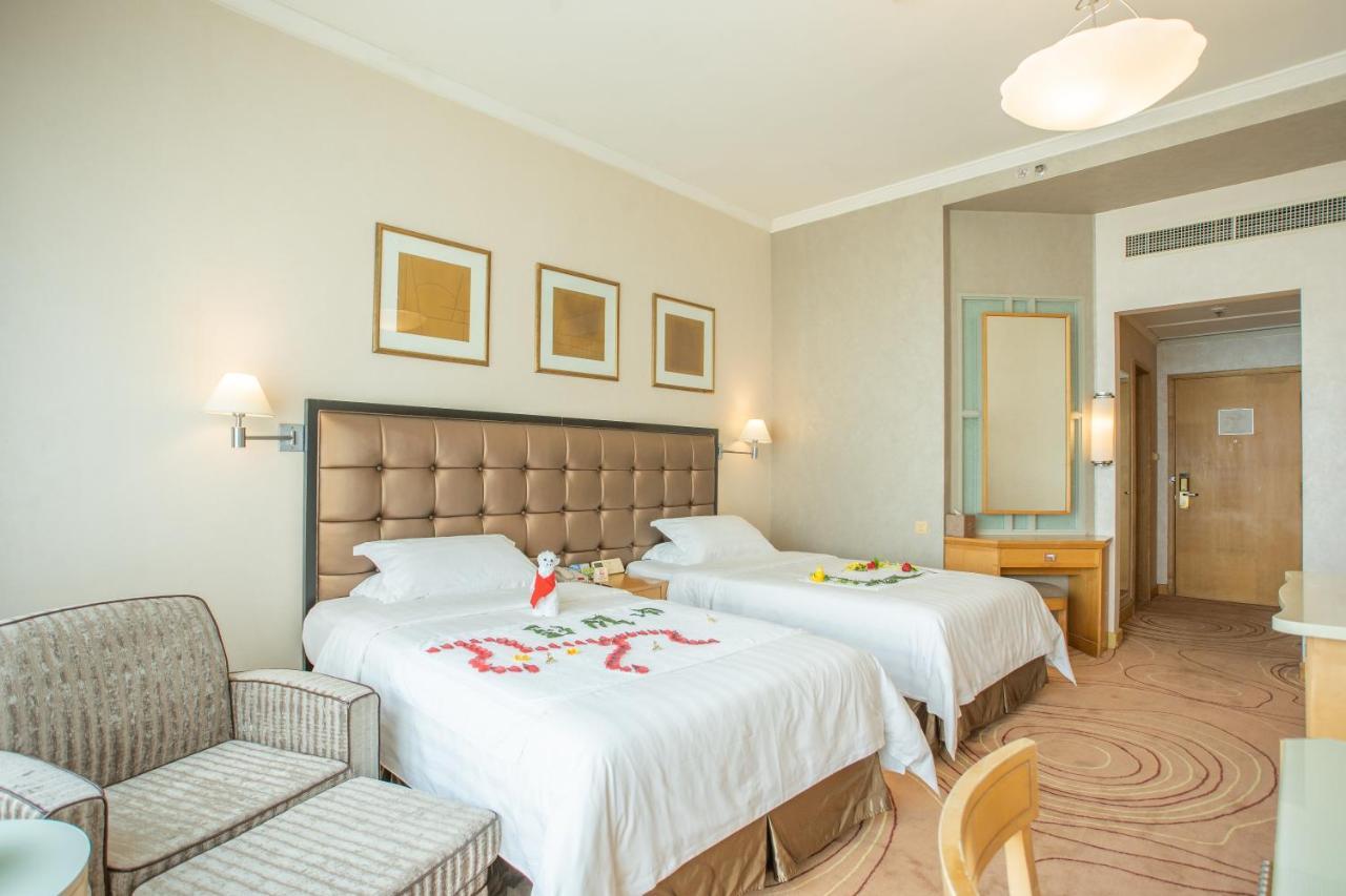 Shantou Junhua Haiyi Hotel Exterior photo