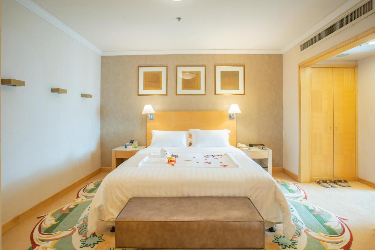 Shantou Junhua Haiyi Hotel Exterior photo